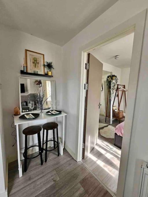 Stylish Putney Village Flat Londres Exterior foto